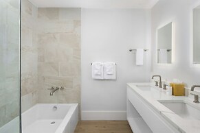 Alexandra Resort - All-Inclusive
