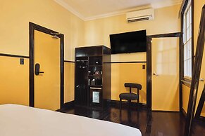 Hotel Diplomat Sydney