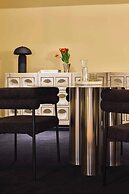 Hotel Diplomat Sydney
