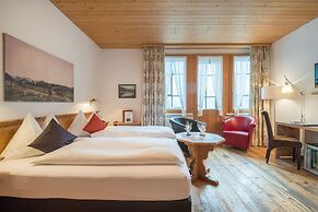 Schweizerhaus Swiss Quality Hotel