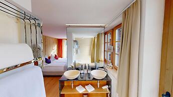 Schweizerhaus Swiss Quality Hotel