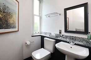 The Harrogate Inn - The Inn Collection Group