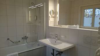 Hotel Touring au Lac