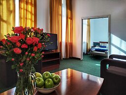 Nobilton Hotel