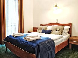 Nobilton Hotel