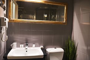 Nobilton Hotel