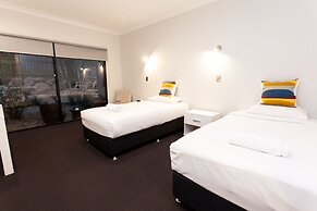 Springwood Motor Inn