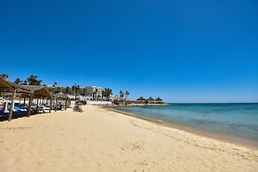 Hotel Sol Azur Beach