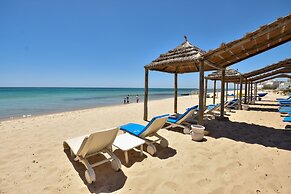 Hotel Sol Azur Beach
