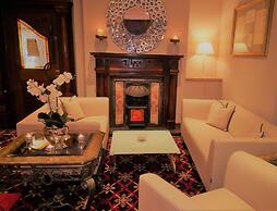 TF Royal Hotel