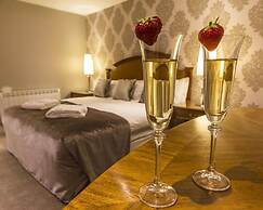 TF Royal Hotel