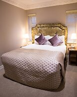 TF Royal Hotel