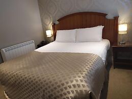 TF Royal Hotel
