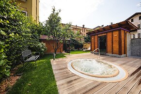 Hotel Elena