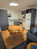Noosa Lakes Resort