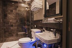 The Sanctuary House Hotel