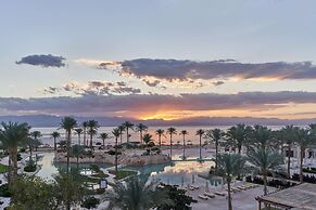 Mosaique Beach Resort Taba Heights
