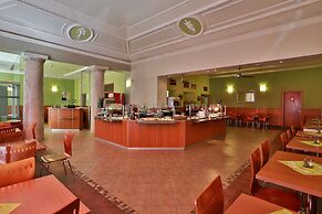 Atlantic Hotel