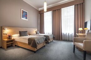 Atlantic Hotel