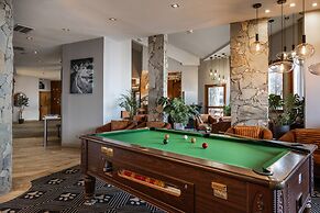 Royal Ours Blanc Boutique Hôtel & Spa