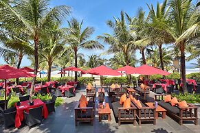 Legian Beach Hotel