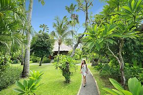 Legian Beach Hotel