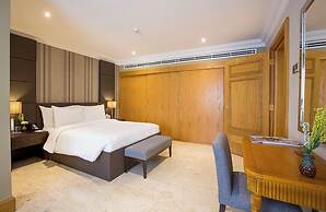 Dubai Marine Beach Resort & Spa