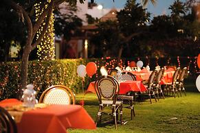 Dubai Marine Beach Resort & Spa