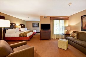 GrandStay Hotel & Suites