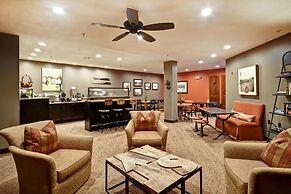 GrandStay Hotel & Suites