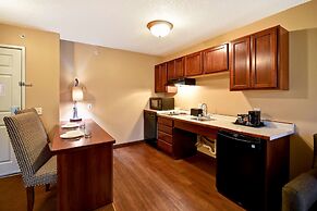 GrandStay Hotel & Suites