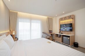 Jomtien Thani Hotel