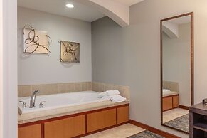 CopperLeaf Hotel BW Premier Collection