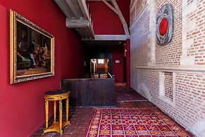 L'Hermitage Gantois, Autograph Collection