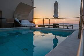 Hotel Antinea Suites & SPA