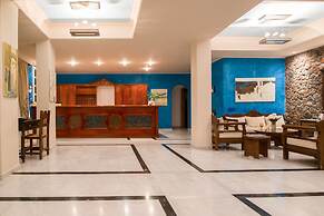 Hotel Antinea Suites & SPA