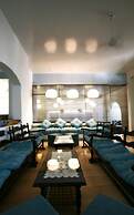 Kamari Beach Hotel