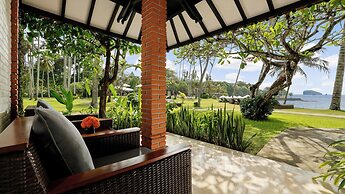 Candi Beach Resort and Spa