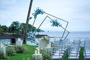Candi Beach Resort and Spa
