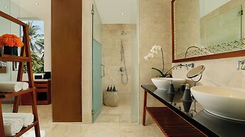 Candi Beach Resort and Spa
