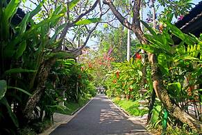 Candi Beach Resort and Spa