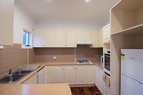 Best Western Plus Buckingham International