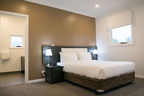 Best Western Plus Buckingham International
