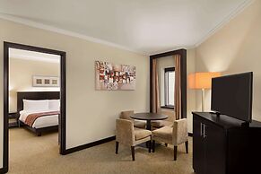 Ramada Plaza by Wyndham Dubai Deira