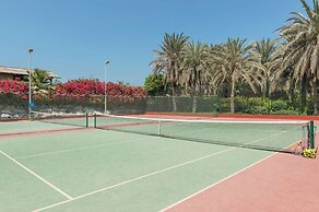 Coral Beach Resort - Sharjah