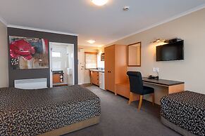 Picton Beachcomber Inn