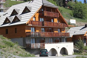 Praroustan by Actisource