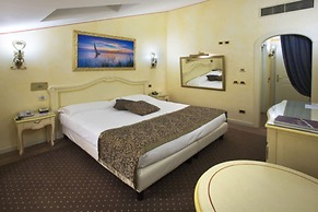 Vip's Motel Luxury Accommodation & Spa