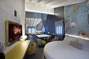 Vip's Motel Luxury Accommodation & Spa