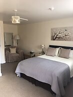 Newent Golf Club & Lodges